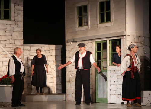 Fotografija 5 - Murterski dramski amateri osvajaju publiku diljem Hrvatske dok rade na novim predstavama